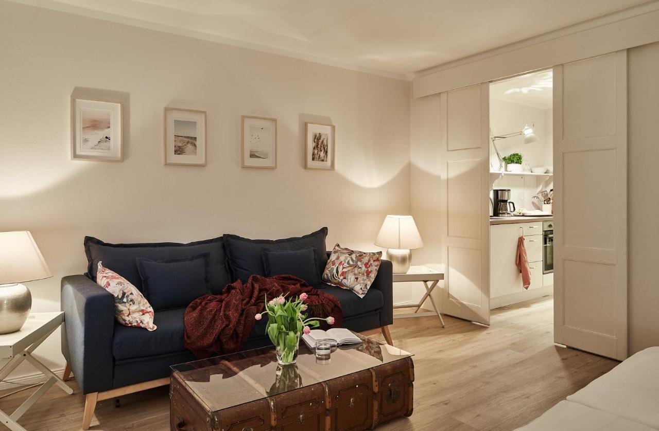 Gut Hohenstein - Platanenappartment Barkelsby Eksteriør bilde