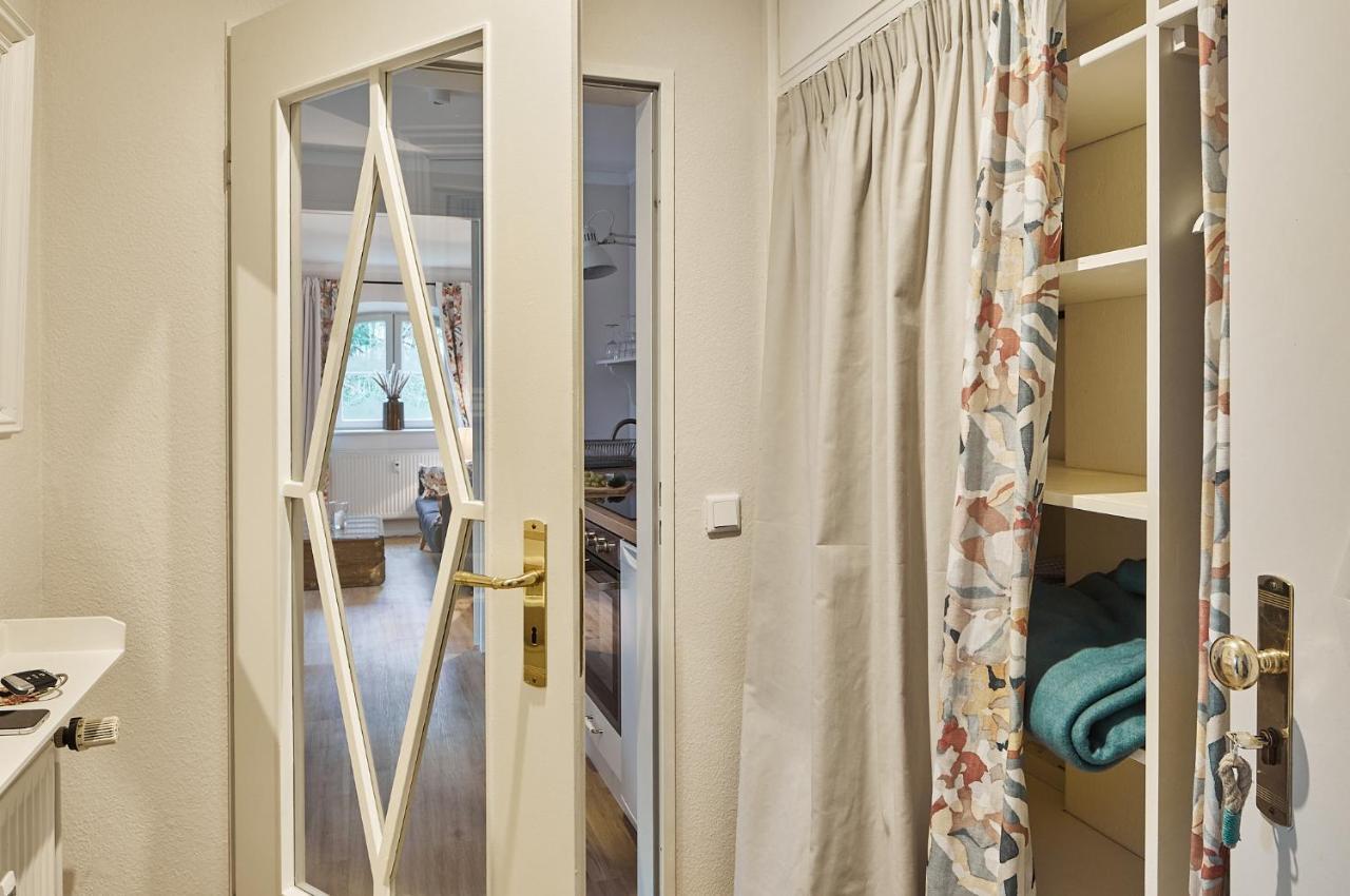 Gut Hohenstein - Platanenappartment Barkelsby Eksteriør bilde